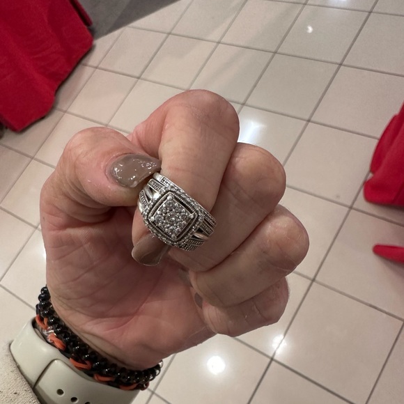 3 set engagement ring - Picture 2 of 3